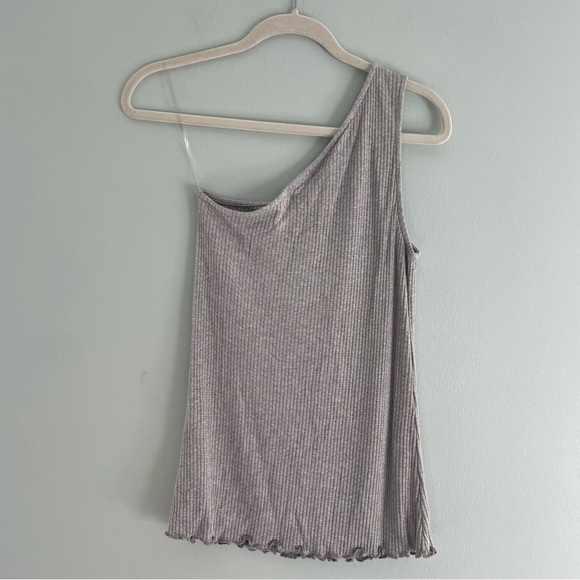 Lovers + Friends Ribbed One-Shoulder Tank Top Grey NWT - Picture 4 of 7